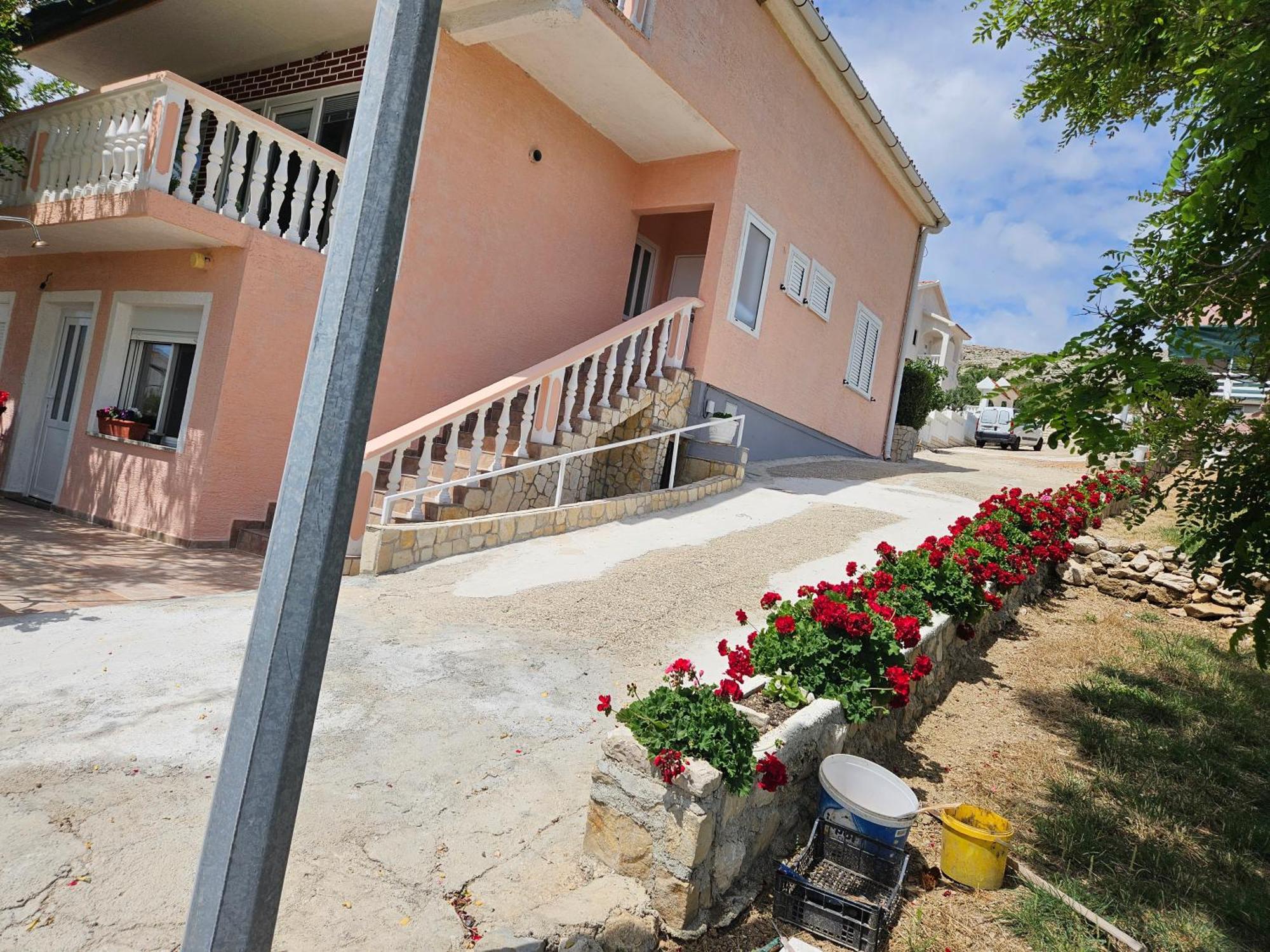 Zdenka Apartmán Dinjiska